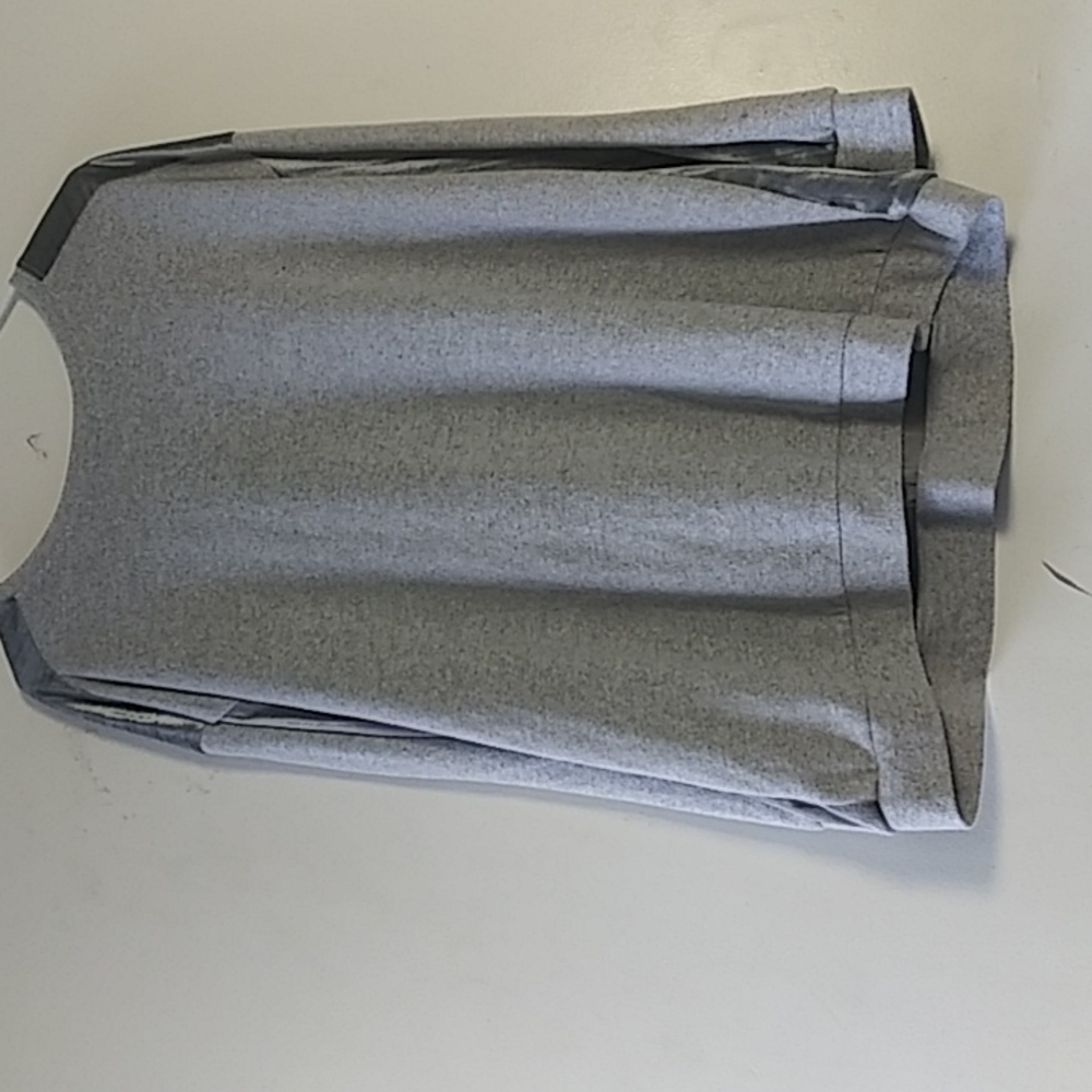 Women's plus size sweatshirt size 18/20 Lane Bryant